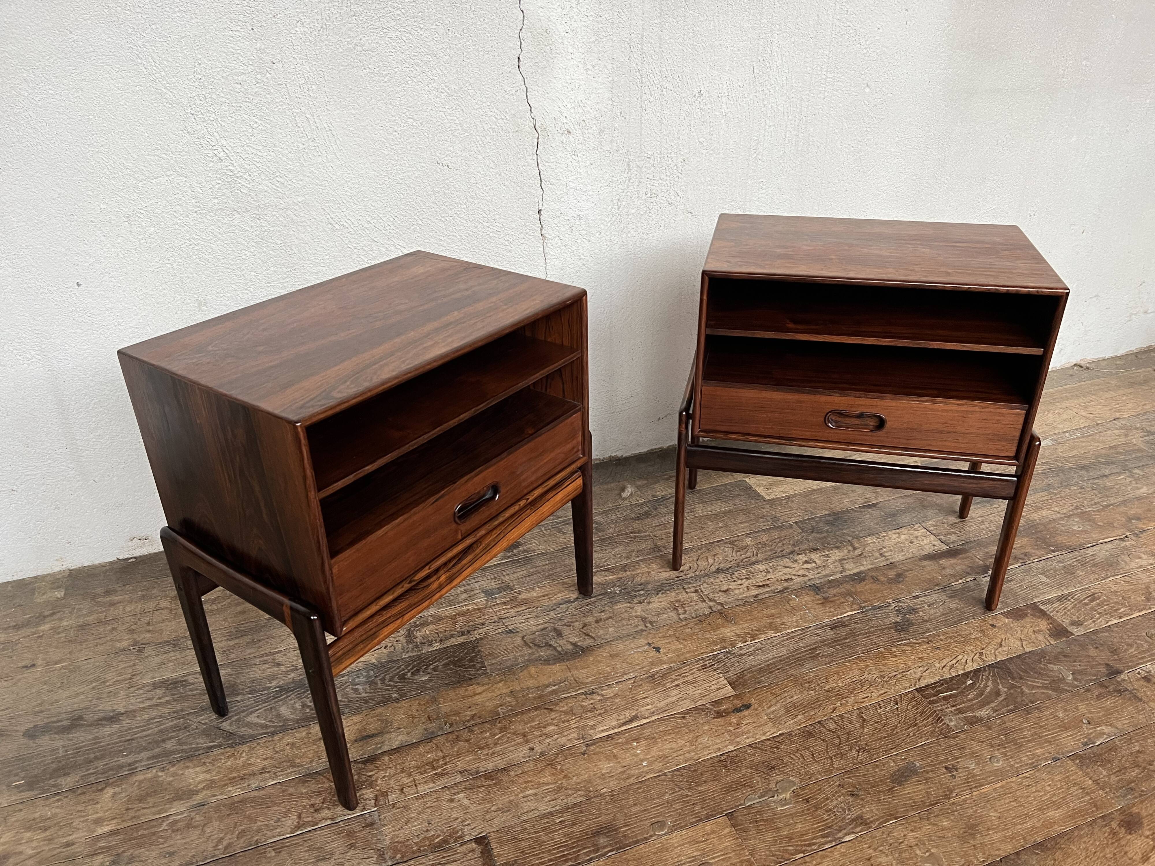 Paire de chevets scandinaves Arne Vodder design danish 1960