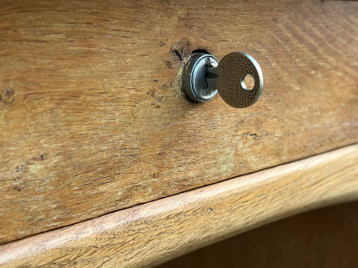Antique light oak desk from the 1950s with 4 drawers