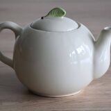 Slush teapot with embossed fruit decoration