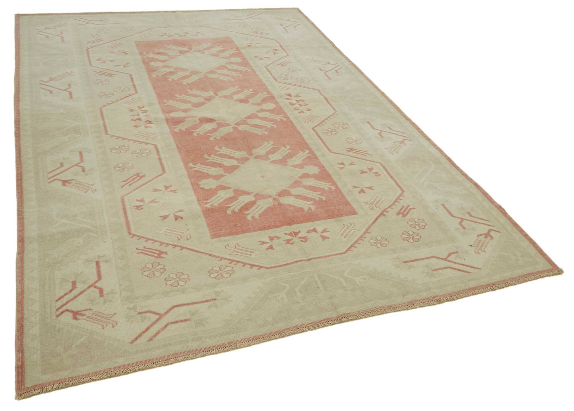 Turkish Vintage Anatolian Rug 198 cm x 284 cm