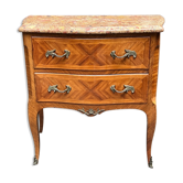 Commode de style Louis XVI