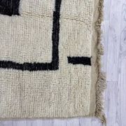 Handmade wool rug size 150 x 250 cm