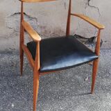 Scandinavian armchair skai black