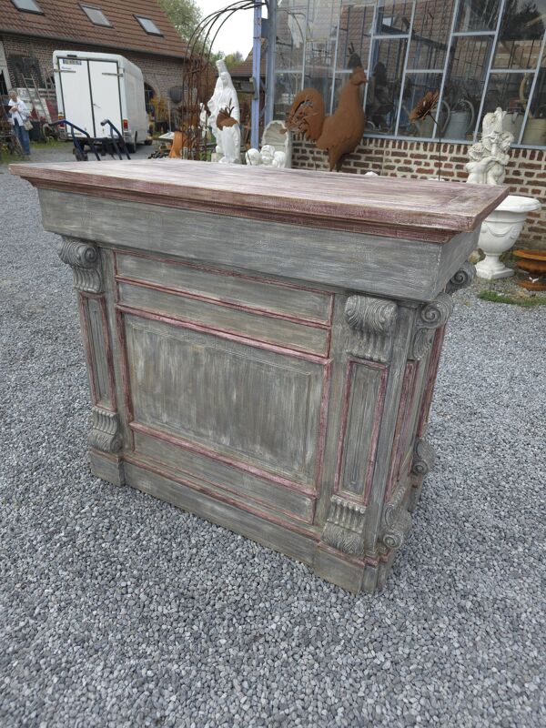 Caisse de magasin en teck patiné gris