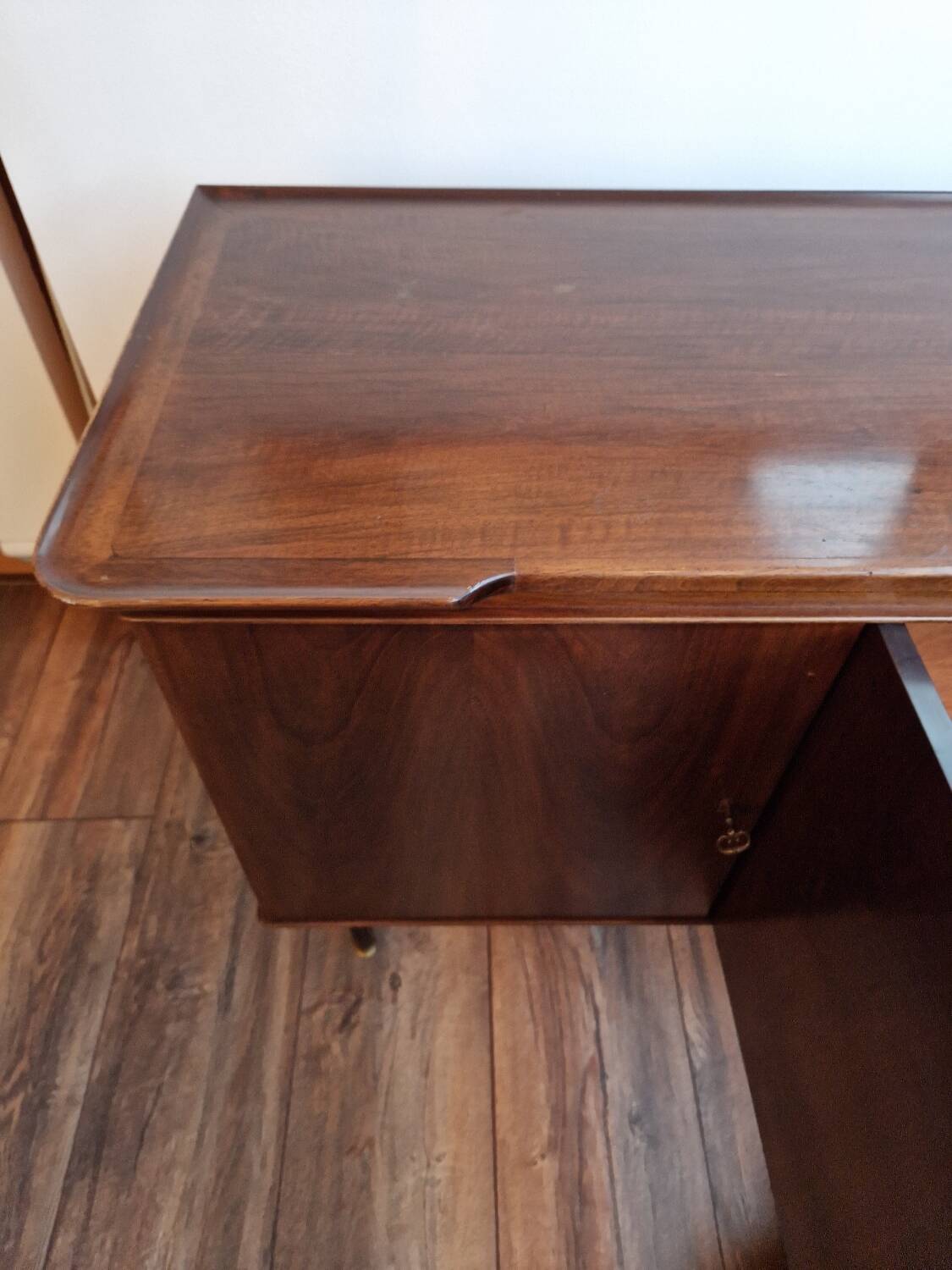 Buffet vintage en noyer