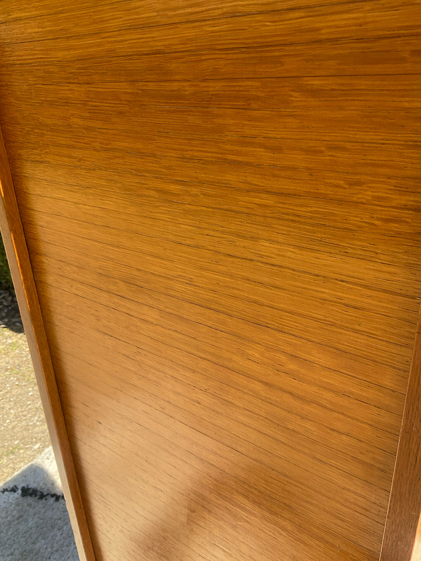 Meuble à rideau vintage en bois années 60-70