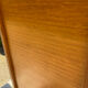 Meuble à rideau vintage en bois années 60-70