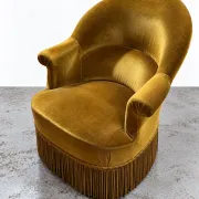 Toad chair
