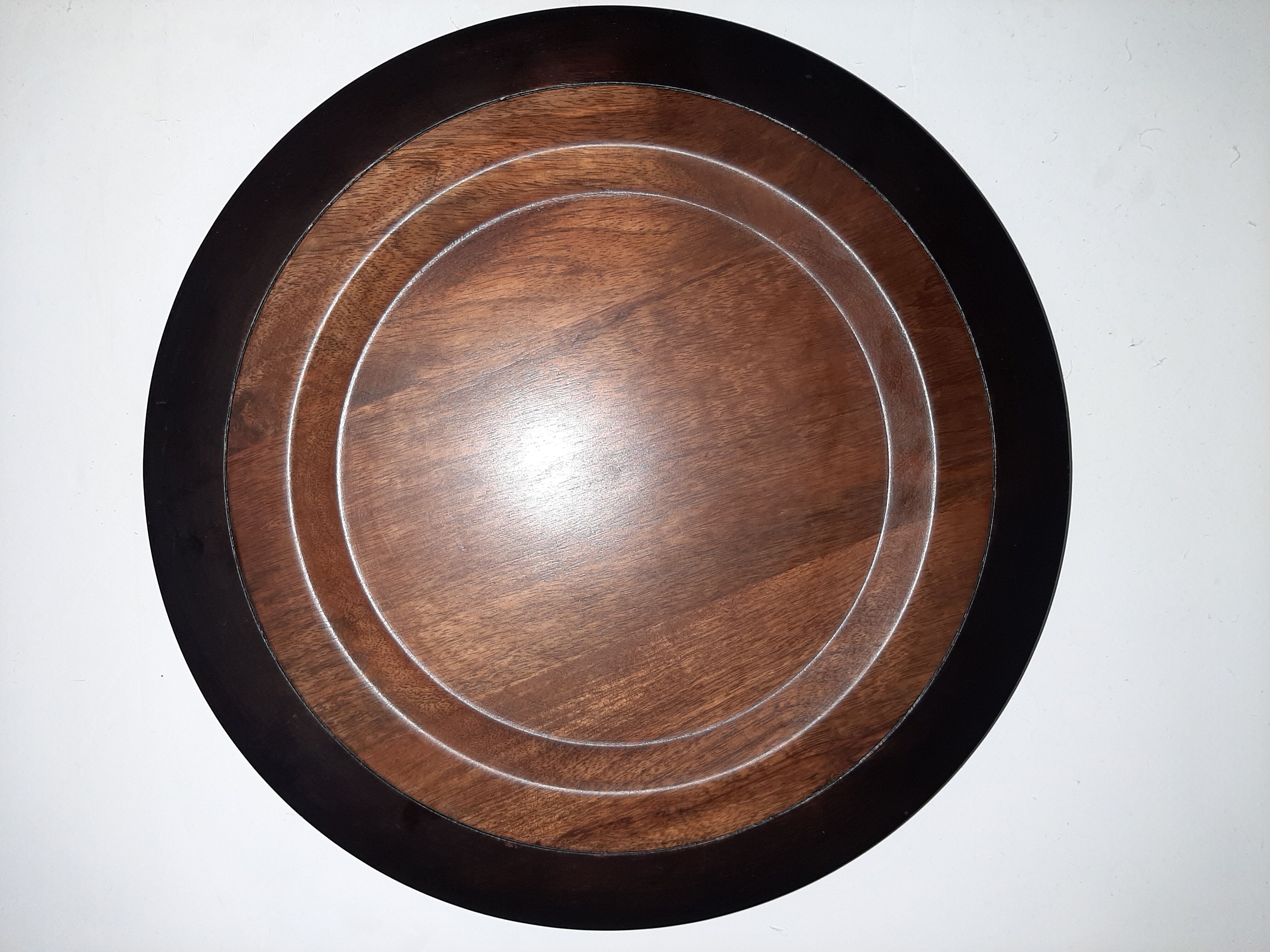 Assiettes de présentation en bois