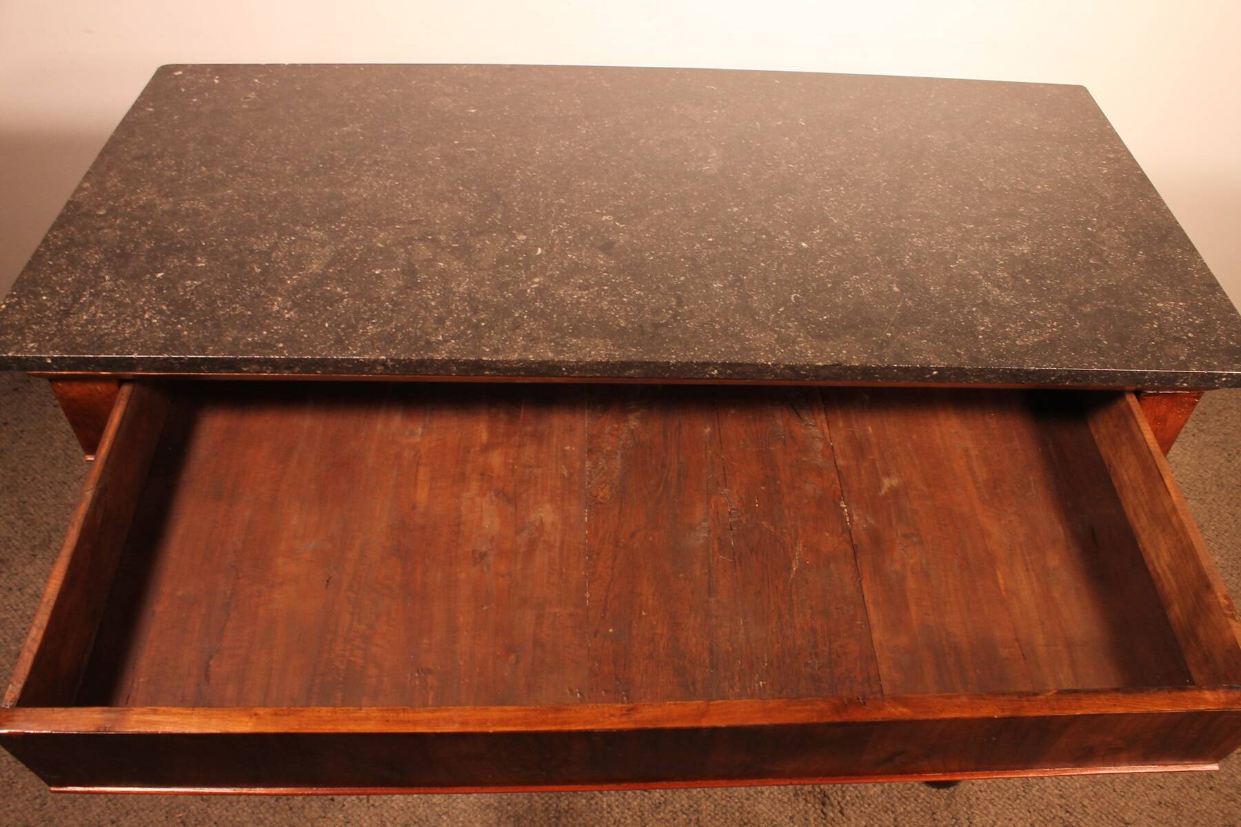 Restoration Period Chest of Drawers in Walnut