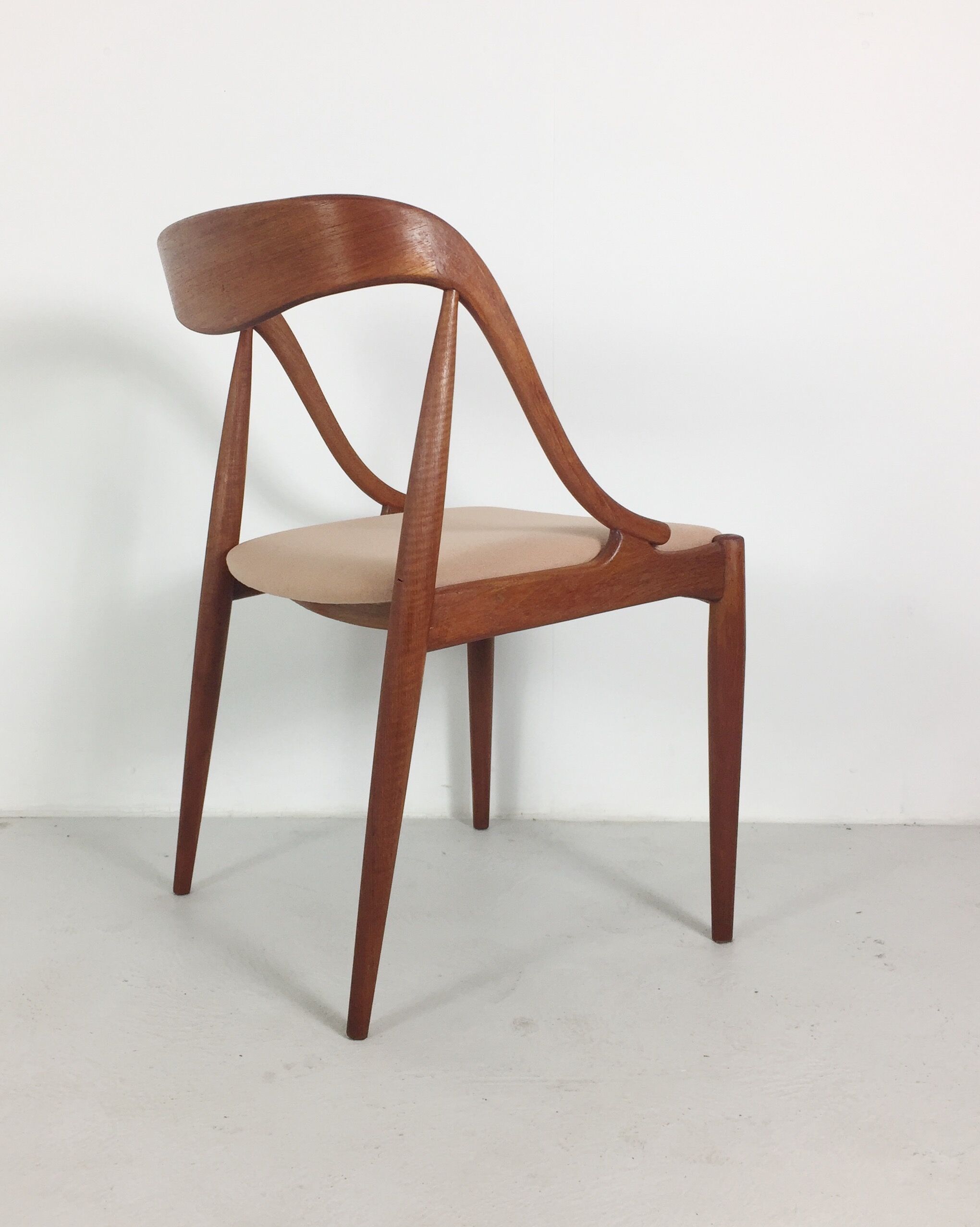 Johannes Andersen teak dining chair for Uldum, 1960