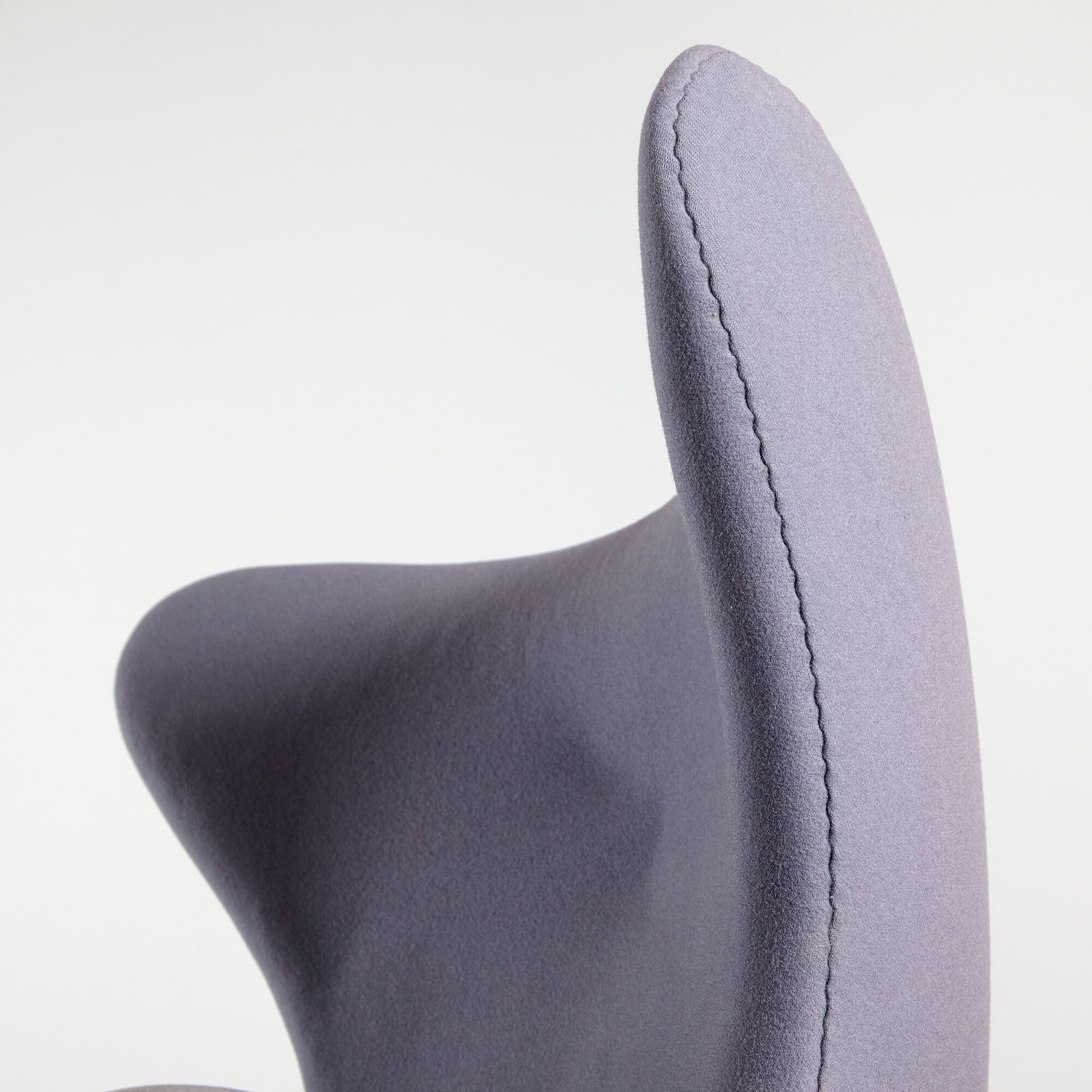 Egg chair by Arne Jacobsen for Fritz Hansen