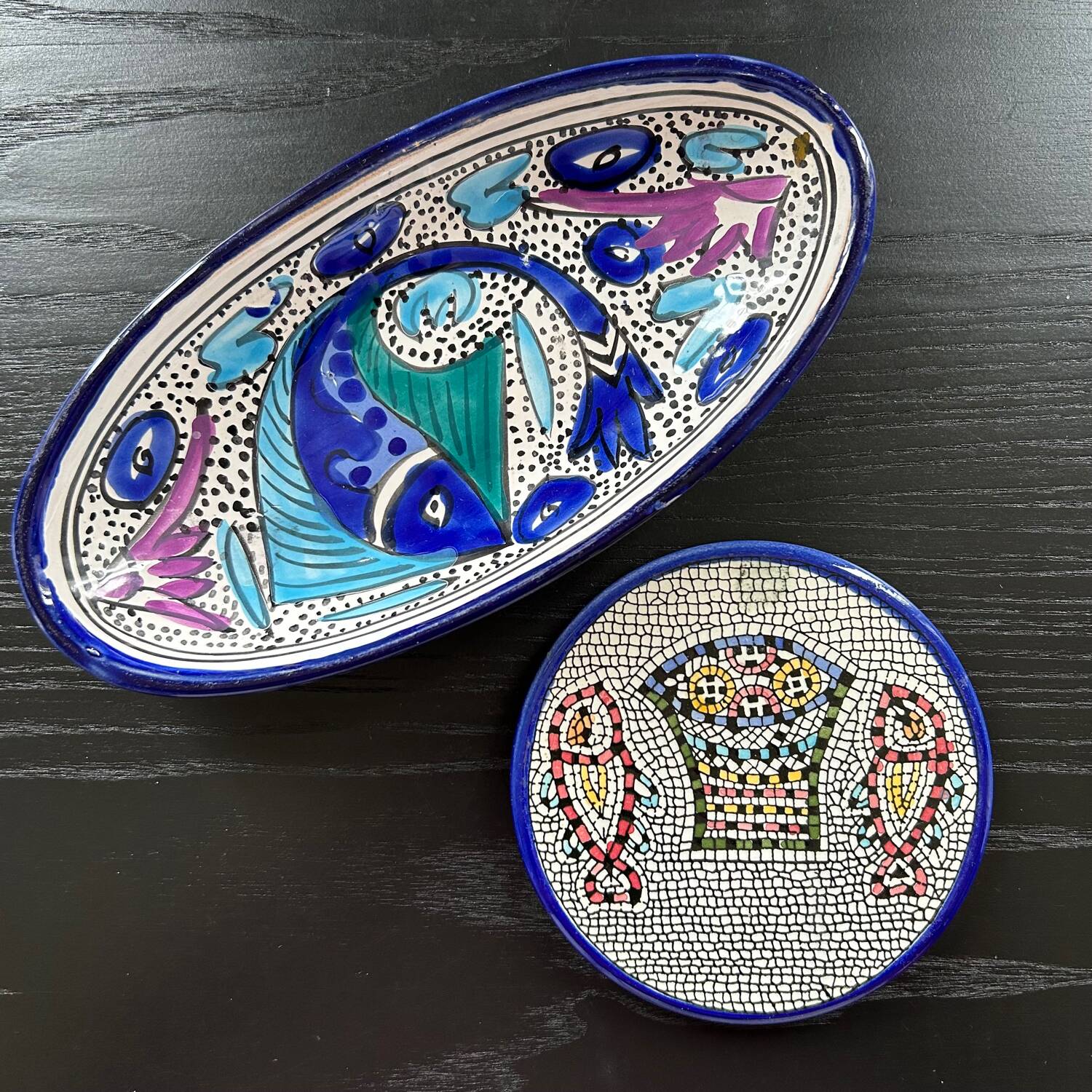 Set of serving dish and coaster