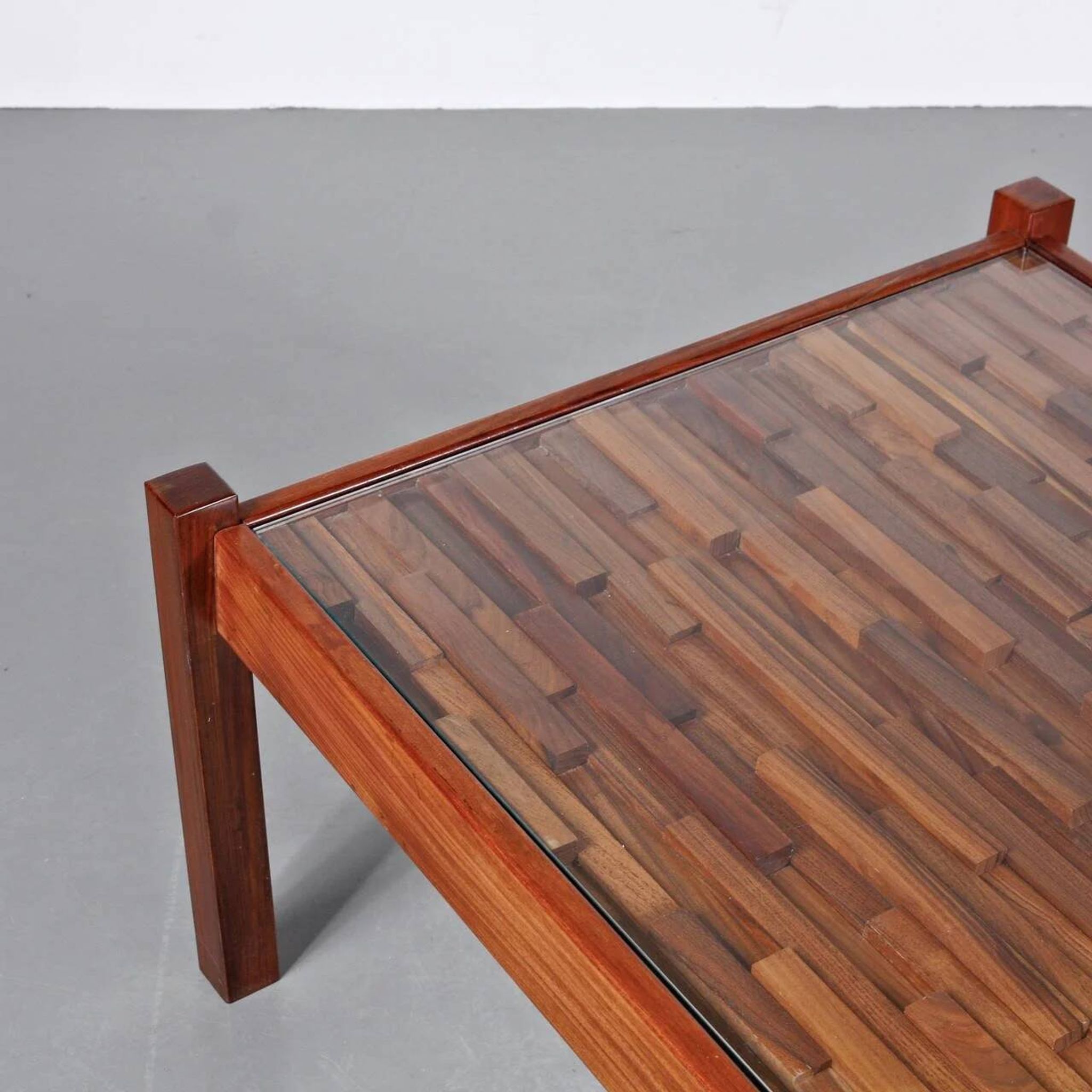 Paire de tables basses Percival Lafer des années 1960