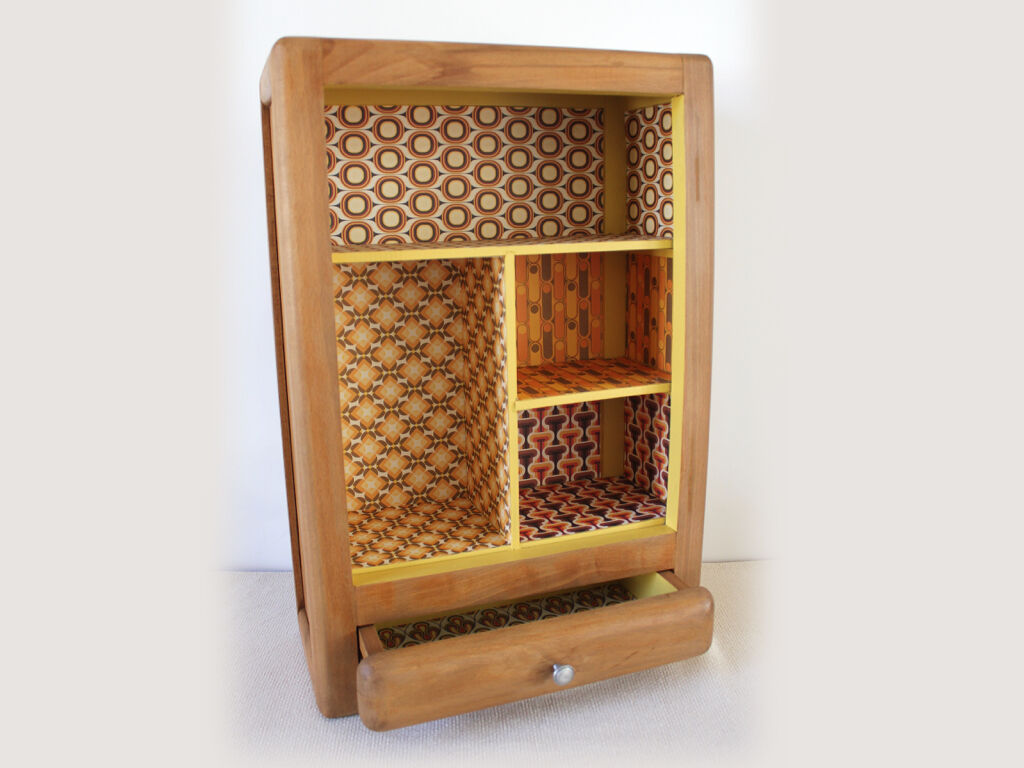 Old toilet cabinet revisited
