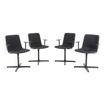 Hee Welling & Gudmundur Ludvik pour les fauteuils Fredericia Stolefabrik Pato