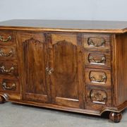Buffet rustique en noyer ancien avec parquetterie incrustée, qualité vintage