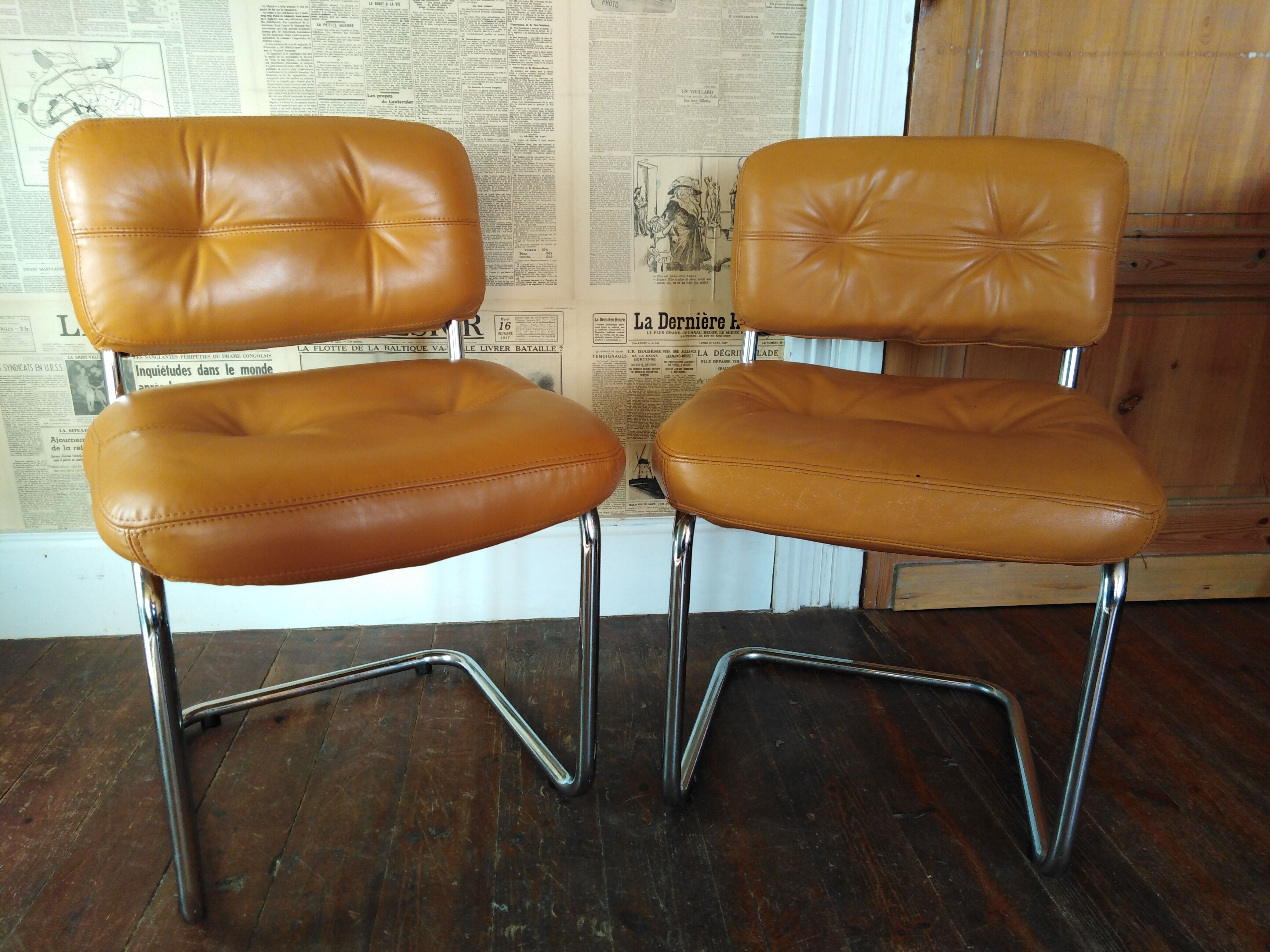 Two chairs, roche bobois, 70s