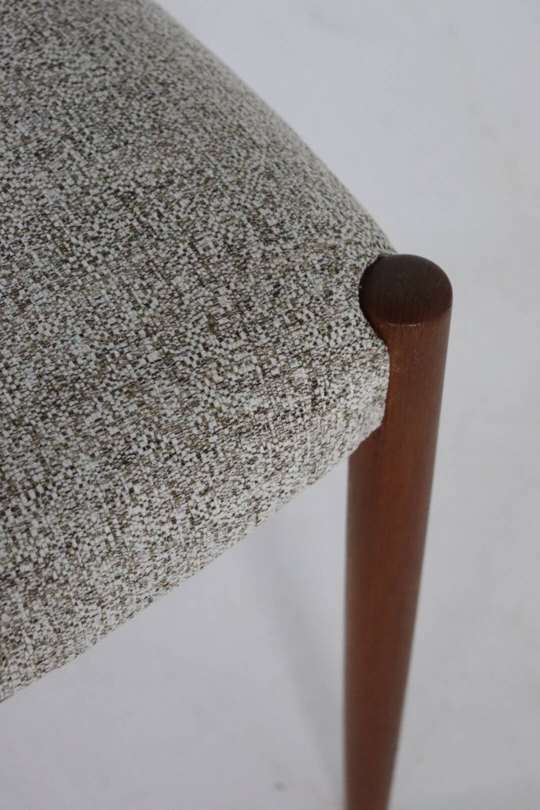 Set of 4 JCA Jensen chairs ‘Hornum’ design danois