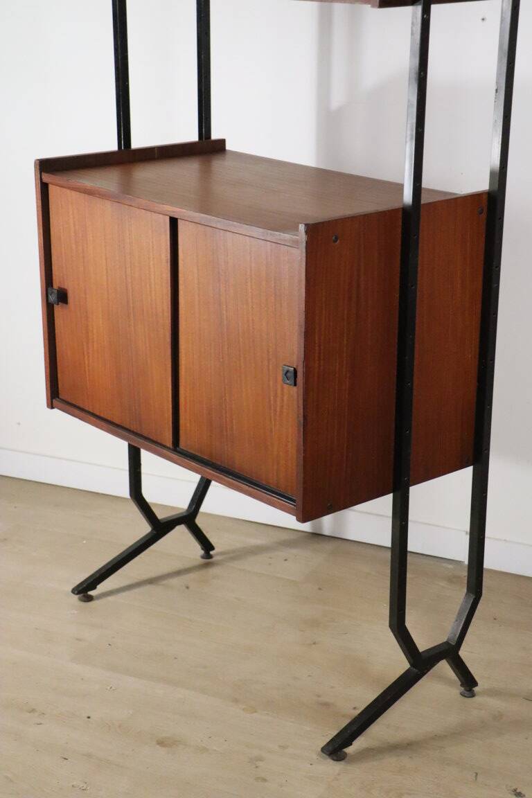 Vintage modular bookcase in wood and metal, Italy, 1960