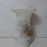 Vase médicis en albatre