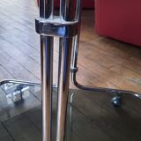 Vintage chrome metal wheel service