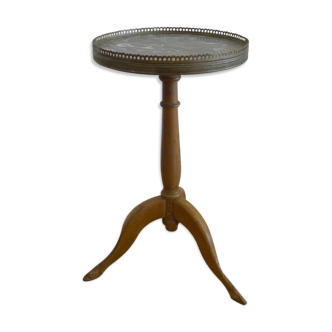 Tripod pedestal veined black marble