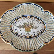 Important oval dish in faience from Boulogne-sur-Mer - Géo Martel