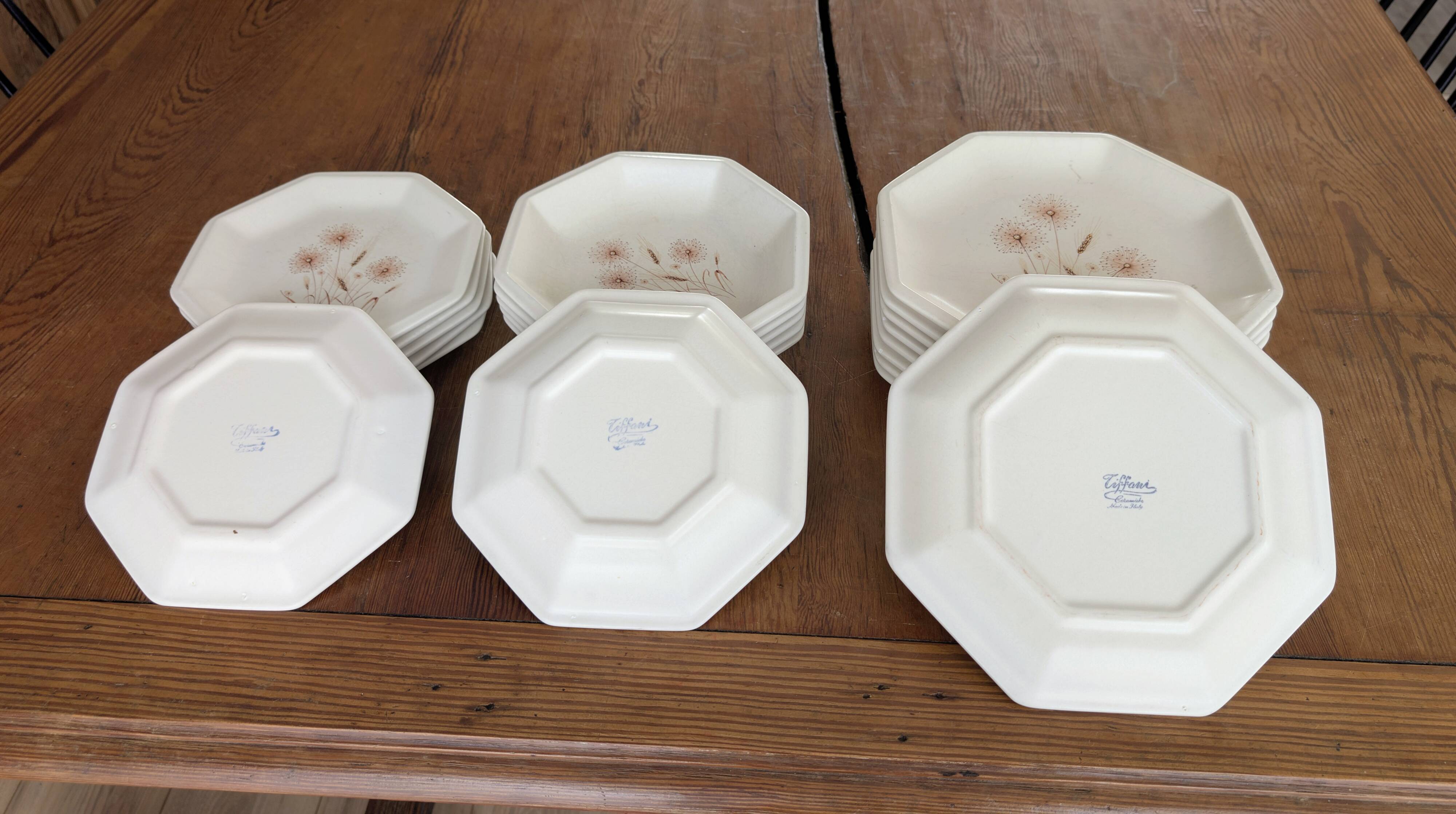 Tiffany table service – 21 pieces – Vintage plates with a floral design