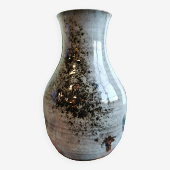 Small sanded vase on Loir