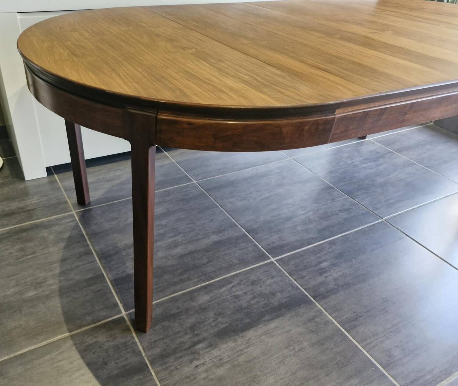 Scandinavian extendable teak table, 1970s