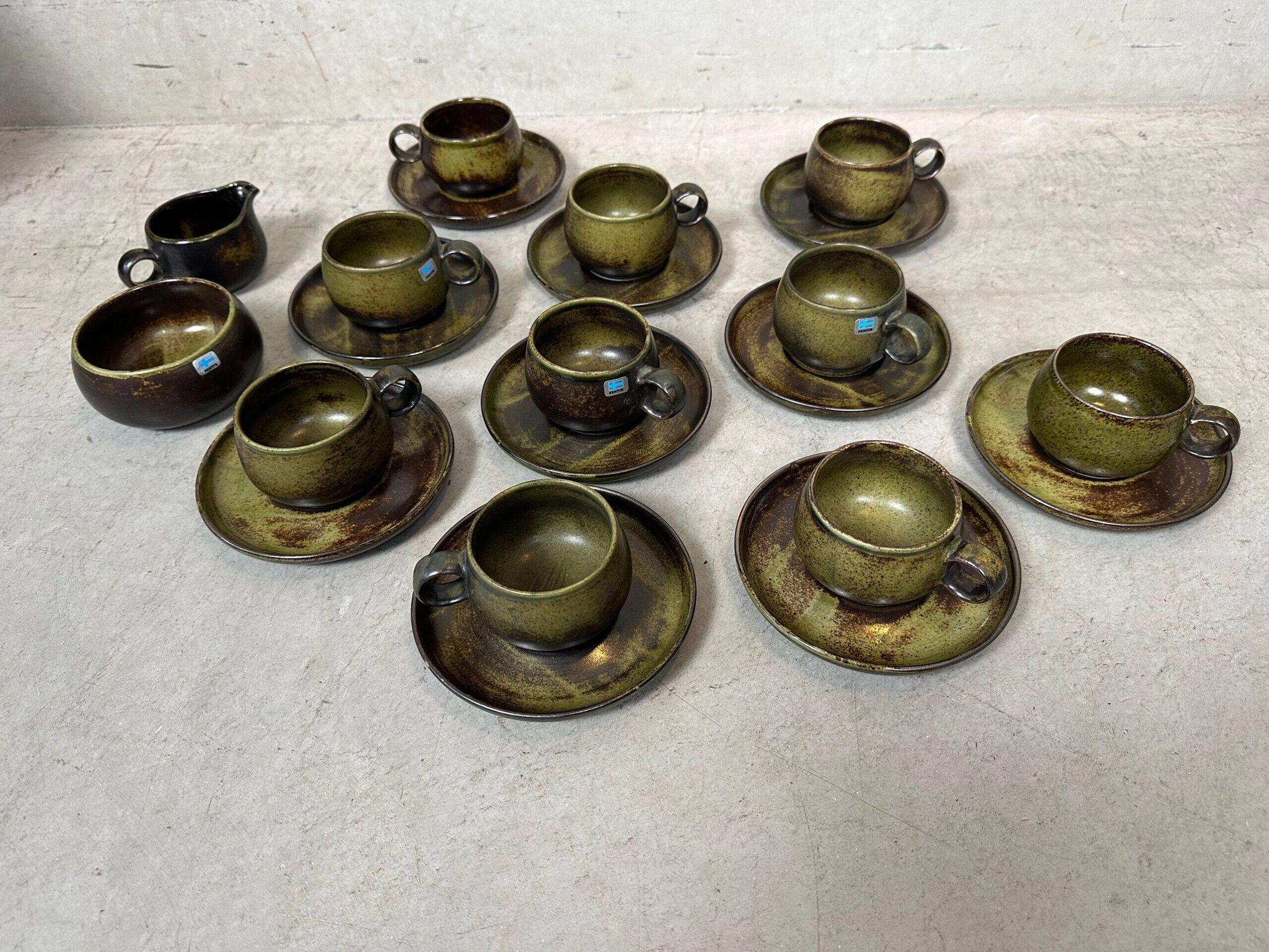 22-piece vintage coffee set – Pentik (Norway)