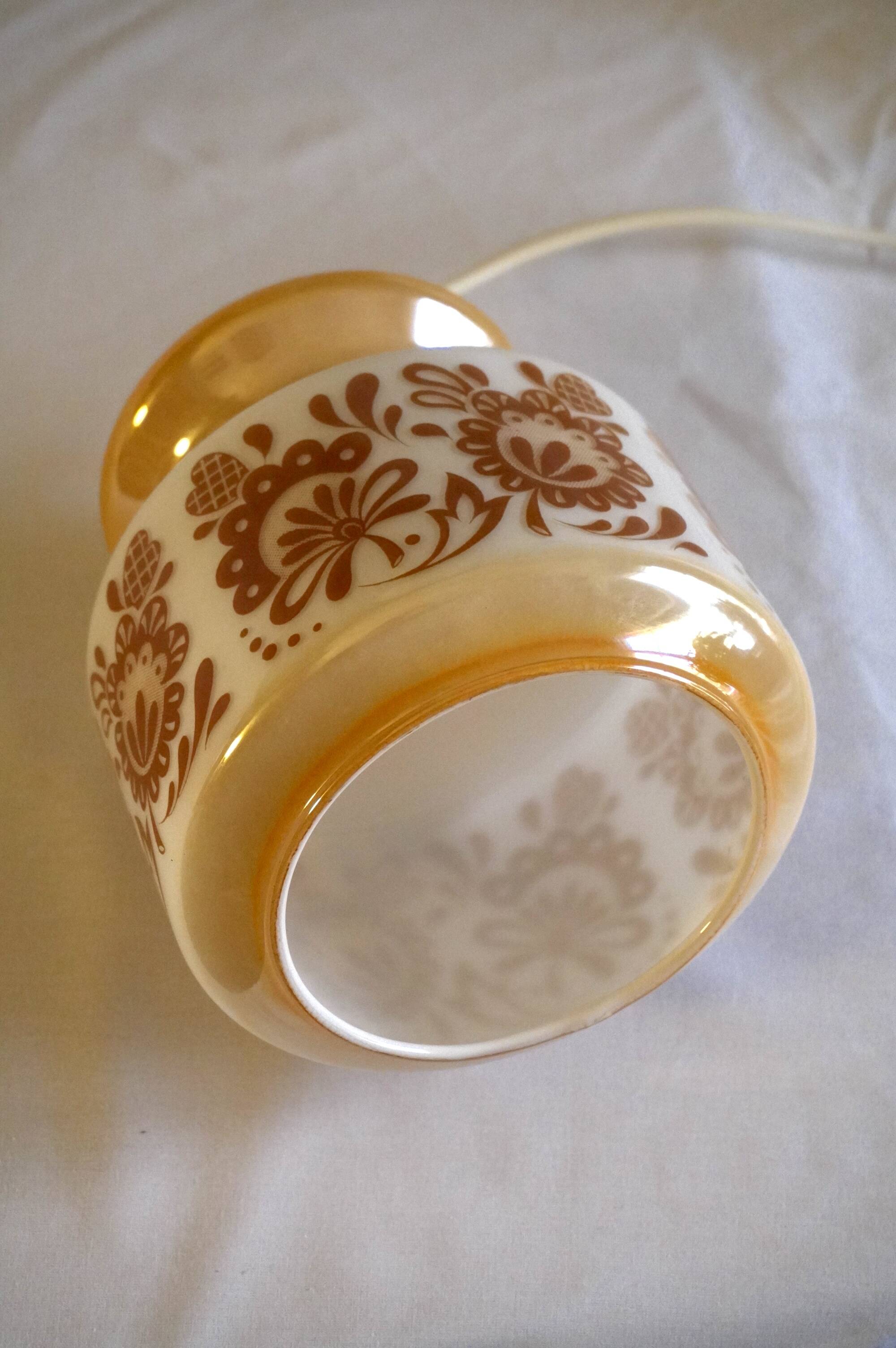 Suspension in opaline with floral decorations, 1970s.