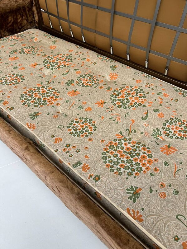 Canapé-lit vintage italien en velours, années 1970