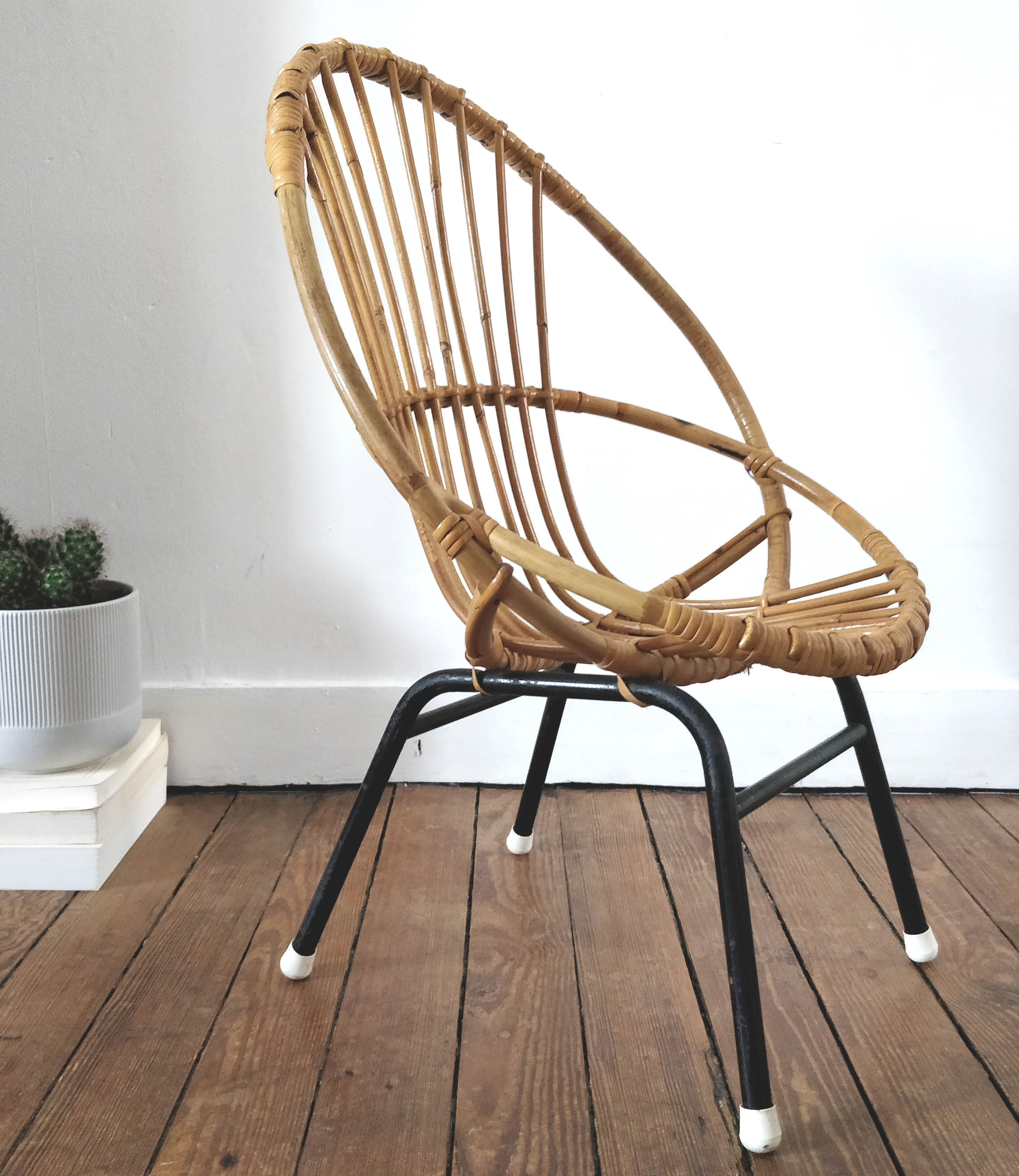Fauteuil enfant vintage en rotin