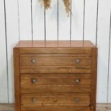 Armoire parisienne