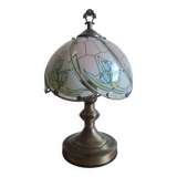 Lamp style tiffany vintage floral pattern