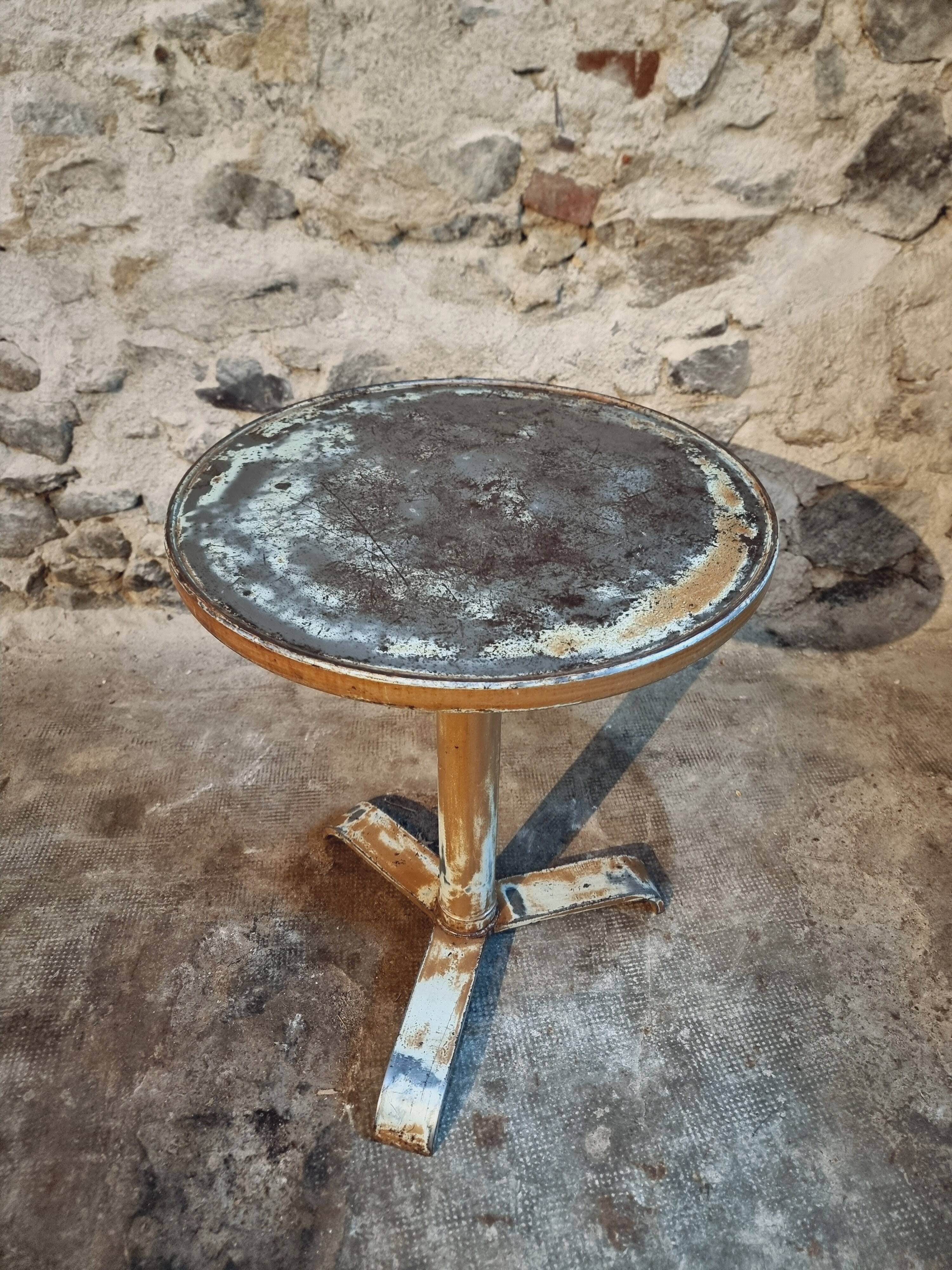 Antique iron bistro table – French wine table, early 20th century
