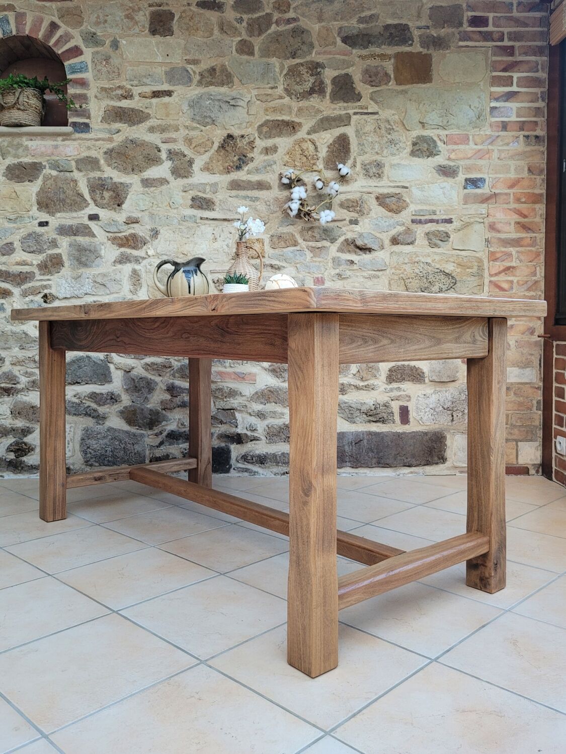 Farmhouse table