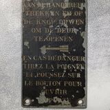 Plaque de décoration Sncf " En cas de danger tirez la poignée .... " Rijge yaar aan de han......