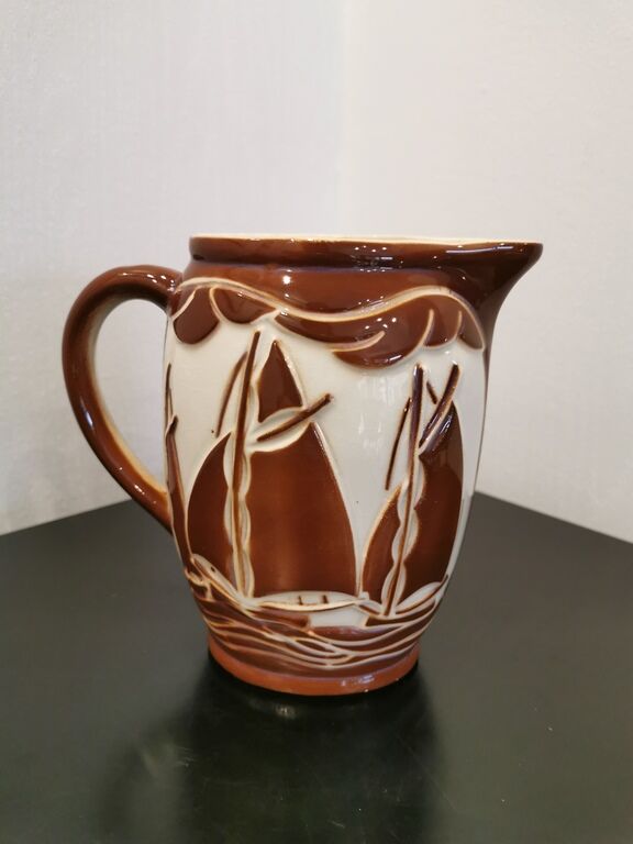 Pitcher "Marine" Saint Clement
