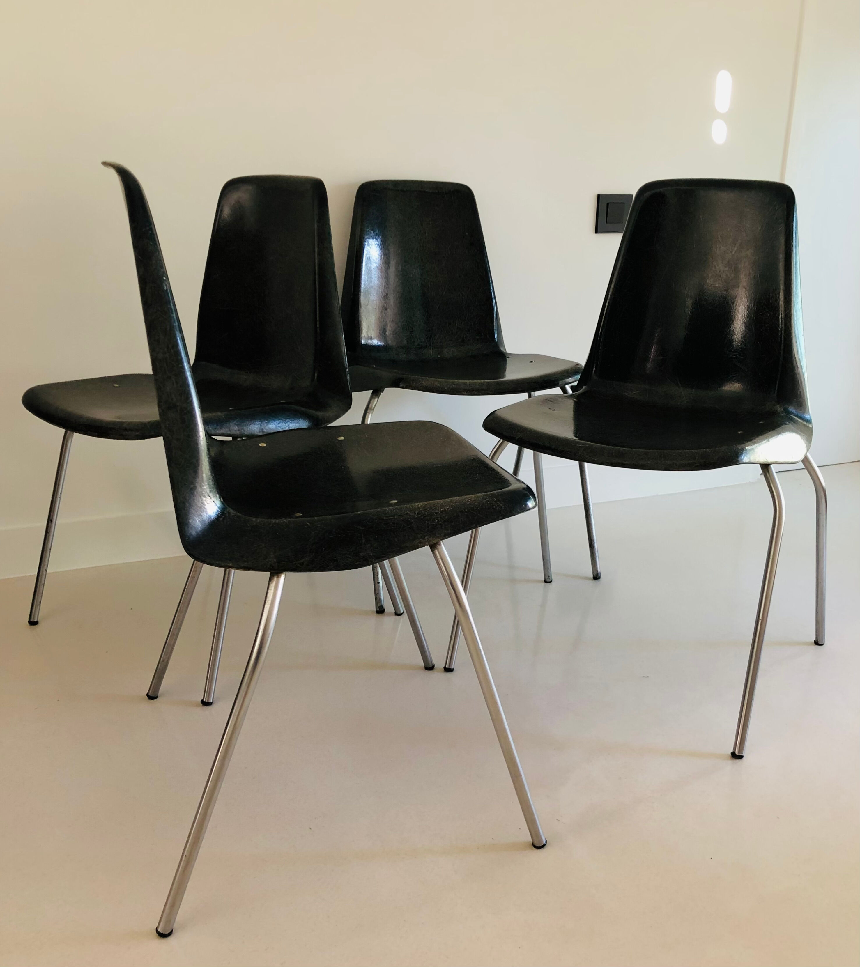 4 Alberto Roselli designer chairs, production Rima Gastone Rinaldi Italy 1960s