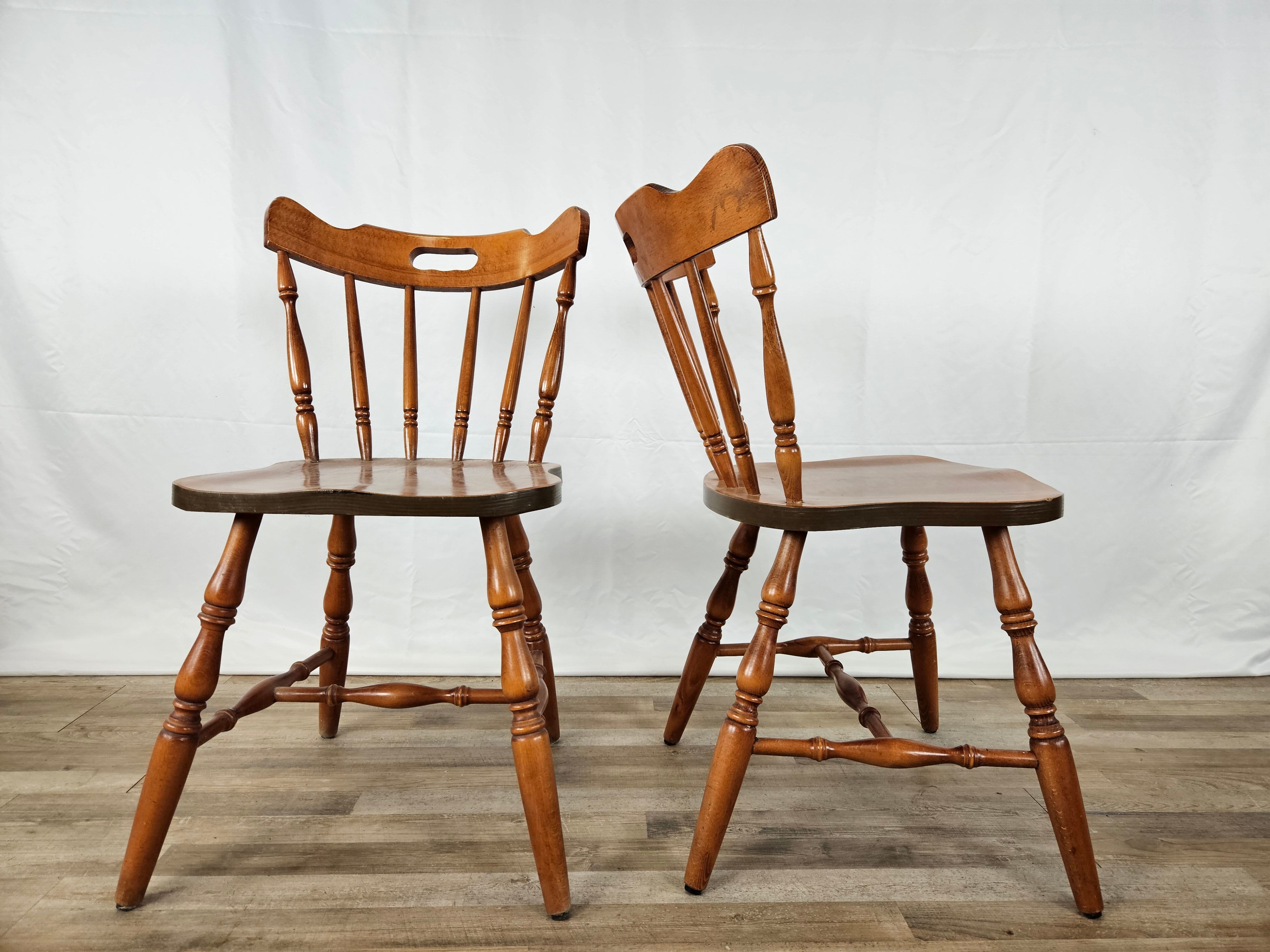 Set of 4 country style chairs, 80s