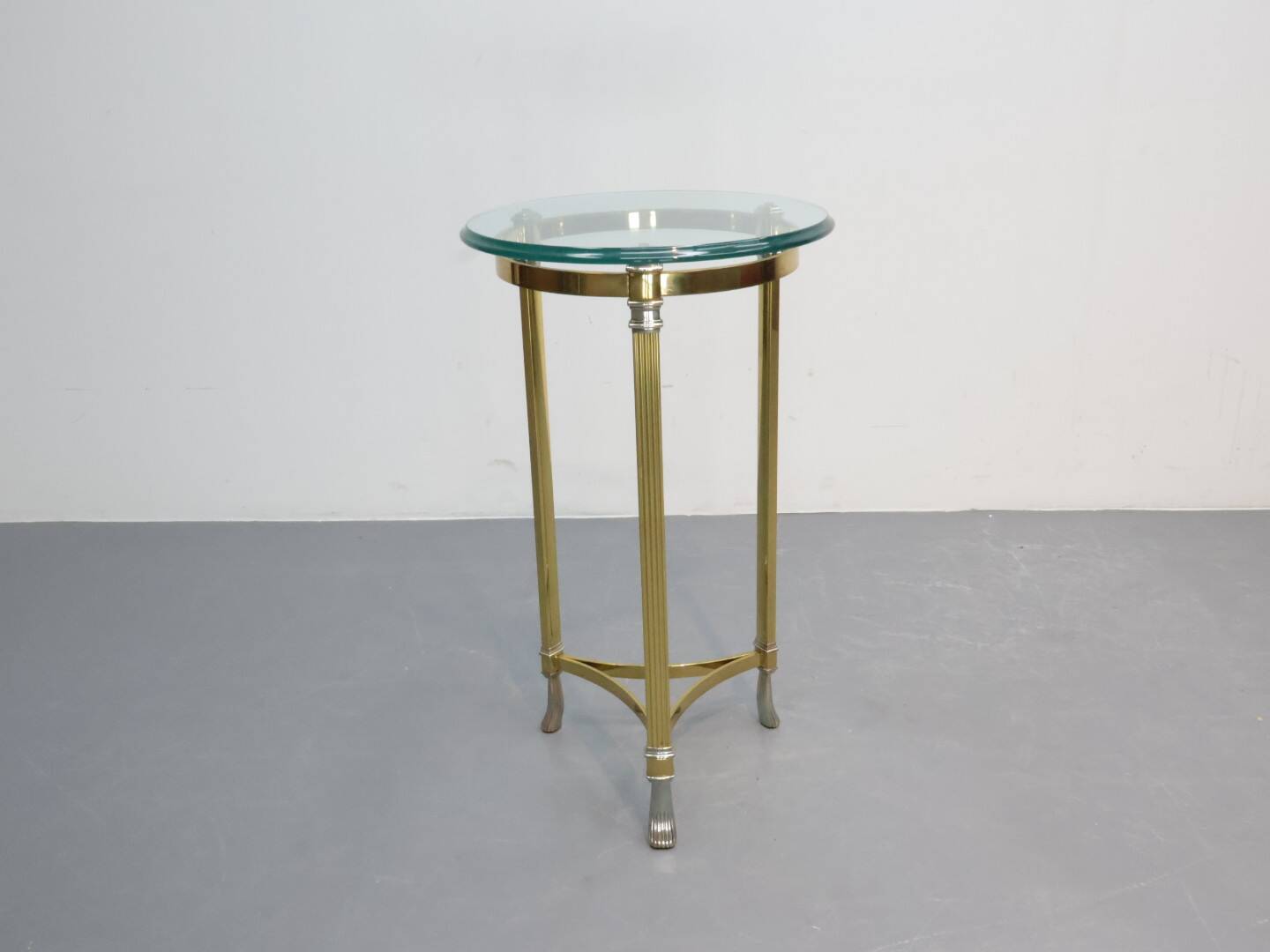 Vintage bijzettafel in de stijl van La Barge