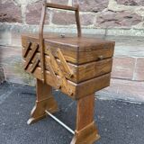 Vintage deco art worker