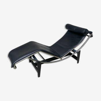 Chaise longue LC4 Le Corbusier, cassina