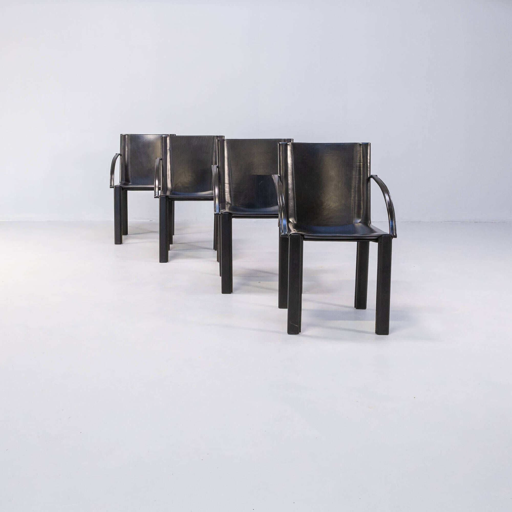 Carlo Bartoli black leather dining chair for Matteo Grassi set/4