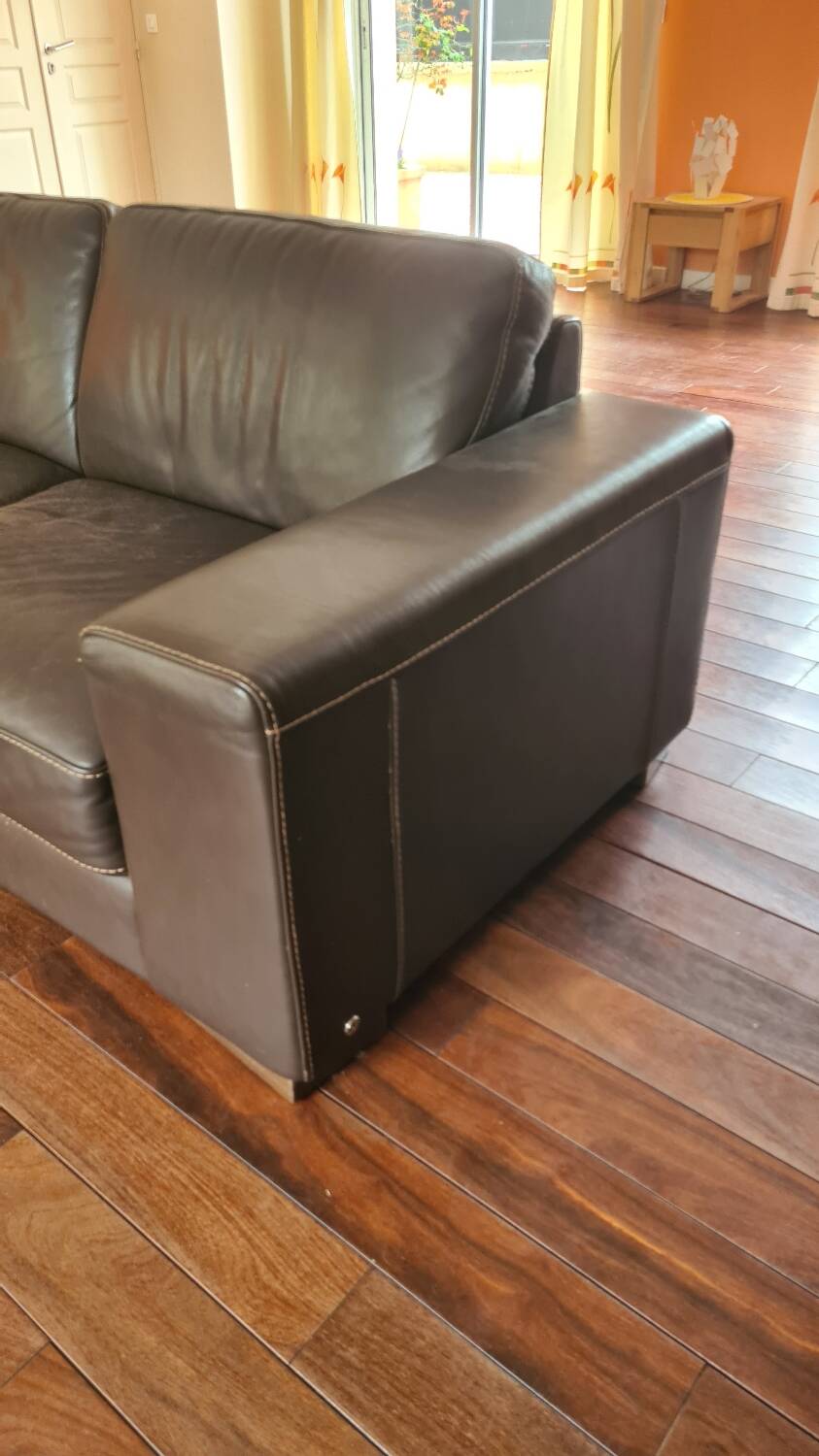 Natuzzi 3-seater sofa in full grain brown leather