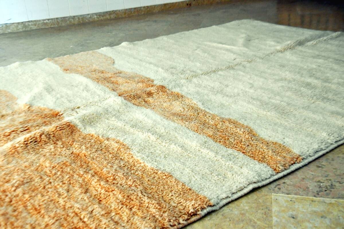Handmade Mrirt rug Labboho design 300 x 200 cm