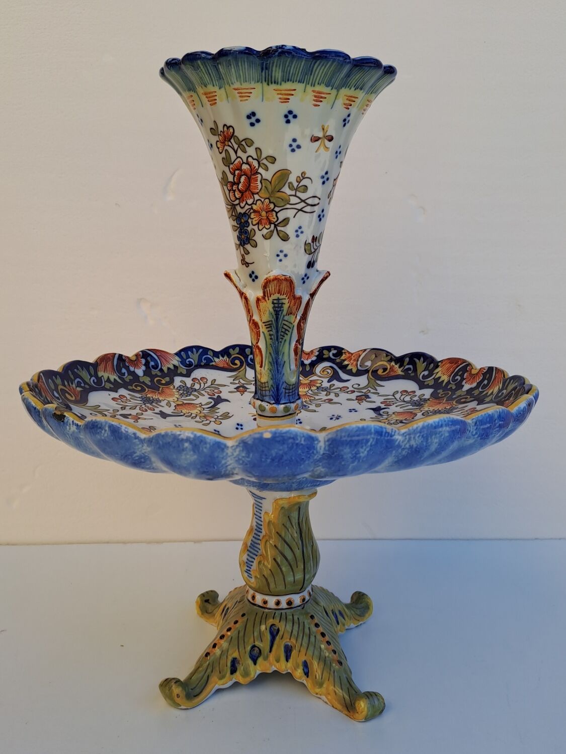 Bouquetière centerpiece Geo Martel desvres